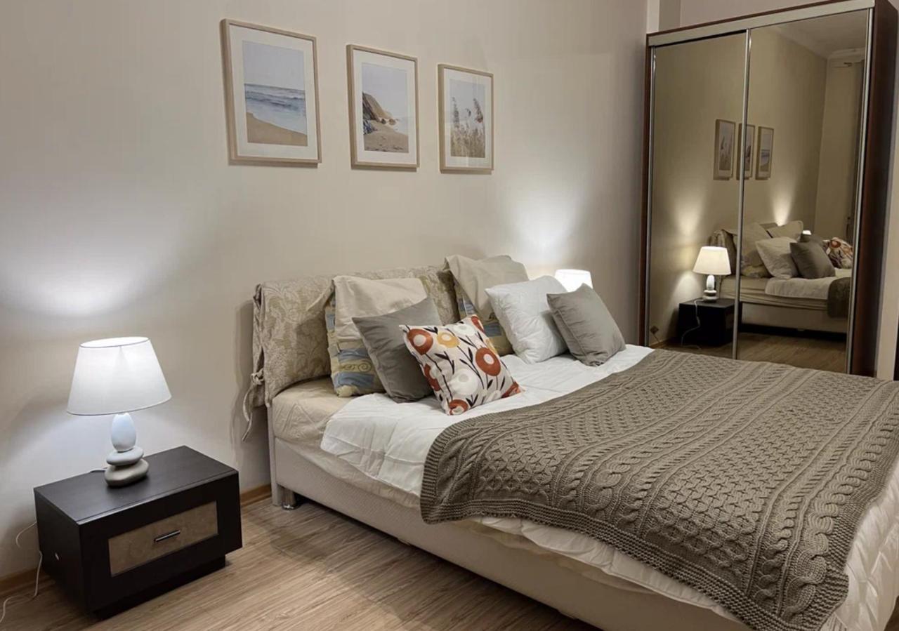 Cozy 3 Bdr - Sunshine Appartamento